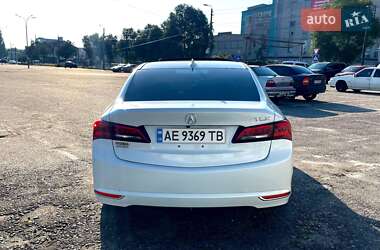 Седан Acura TLX 2015 в 