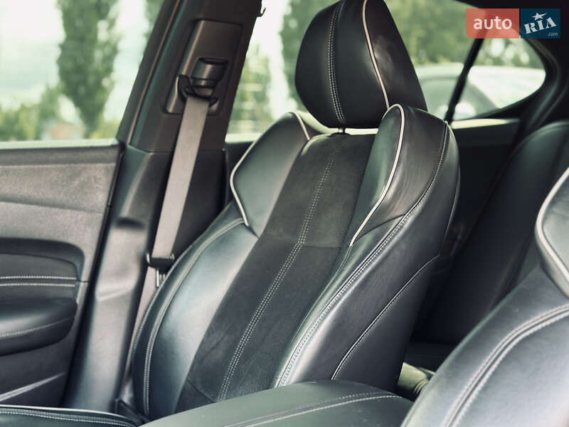Седан Acura TLX 2017 в Кременчуге