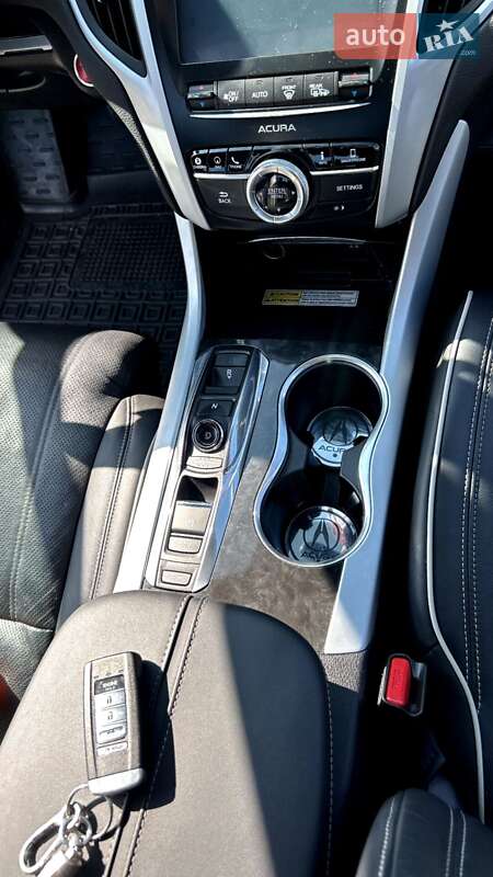 Седан Acura TLX 2018 в Кропивницком