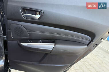 Седан Acura TLX 2015 в 
