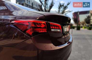 Седан Acura TLX 2014 в 