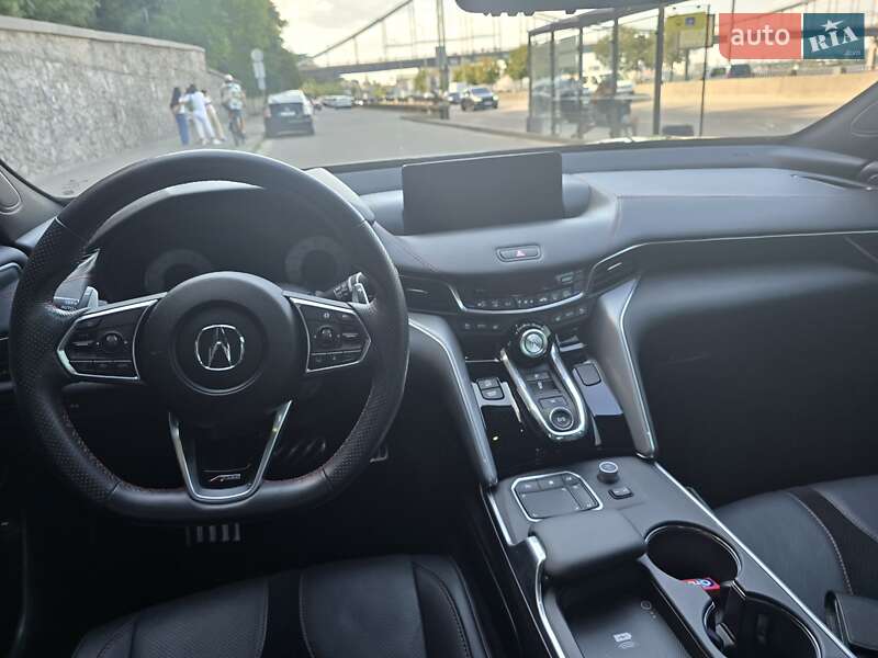 Седан Acura TLX 2023 в Киеве