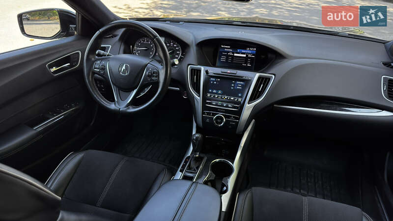 Седан Acura TLX 2018 в Днепре