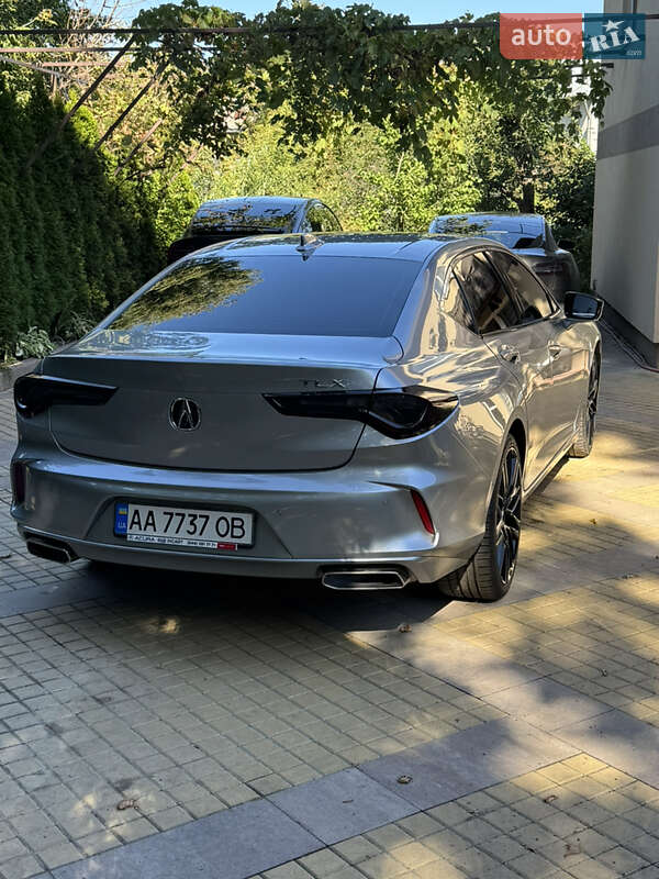 Седан Acura TLX 2020 в Киеве