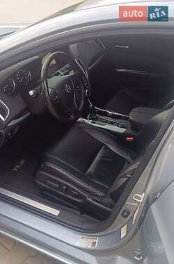 Седан Acura TLX 2015 в 