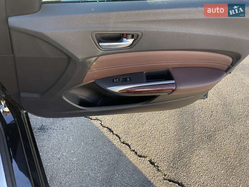 Седан Acura TLX 2016 в Ирпене