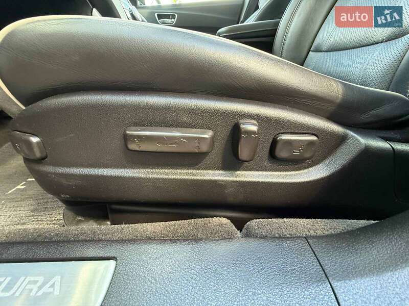 Седан Acura TLX 2017 в Киеве