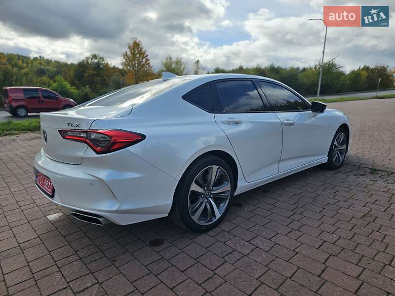 Седан Acura TLX 2021 в Трускавце