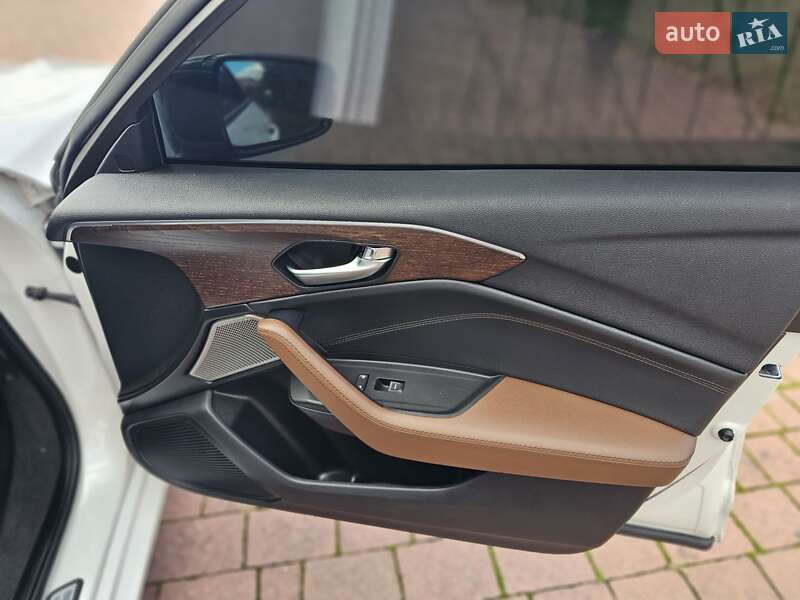 Седан Acura TLX 2021 в Трускавце