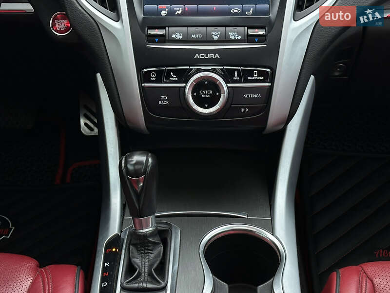 Седан Acura TLX 2019 в Харькове