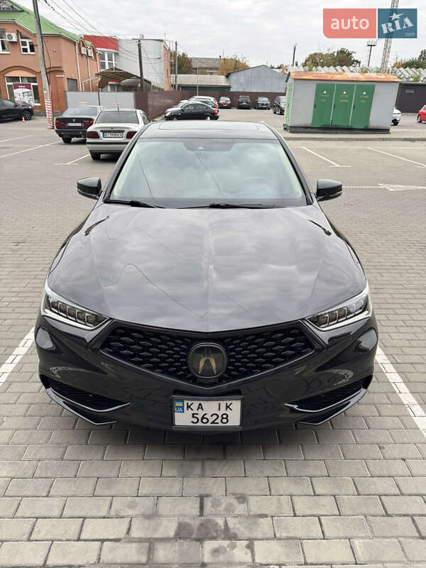 Седан Acura TLX 2017 в Черкасах
