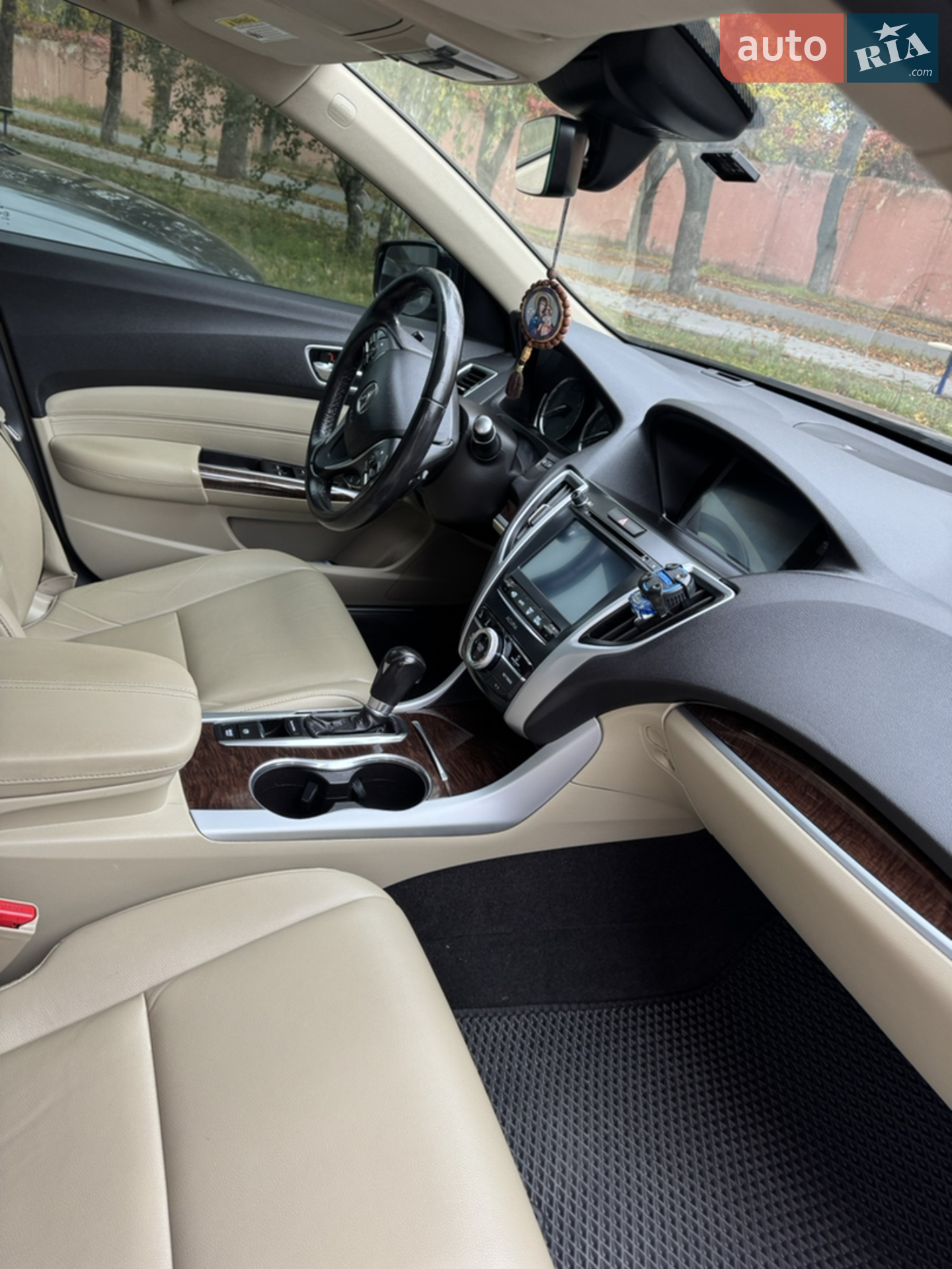 2017 Acura TLX - мініатюра 15