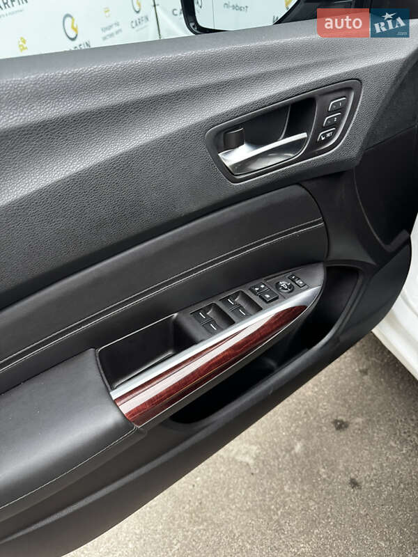 Седан Acura TLX 2016 в Києві фото 20 Седан Acura TLX 2016 в Києві