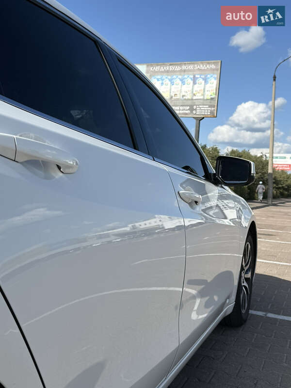 Седан Acura TLX 2016 в Житомире