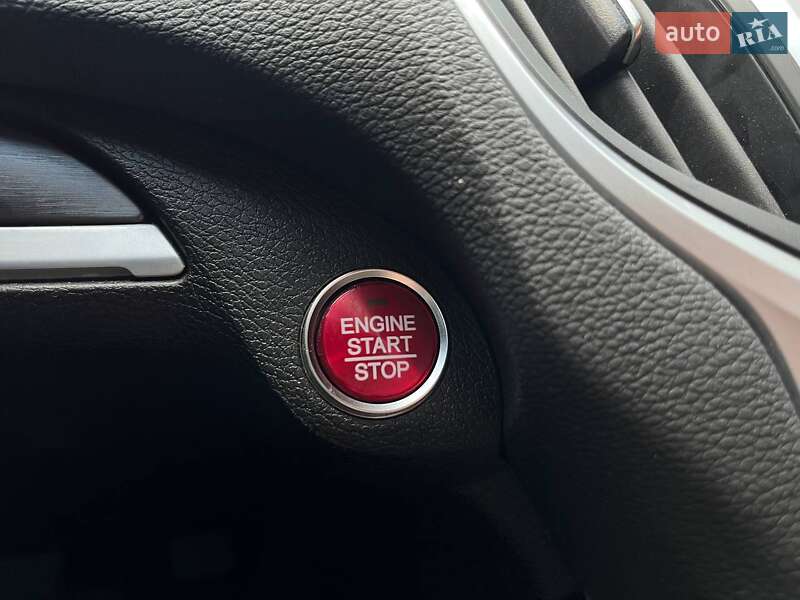 Седан Acura TLX 2018 в Киеве фото 25 Седан Acura TLX 2018 в Киеве