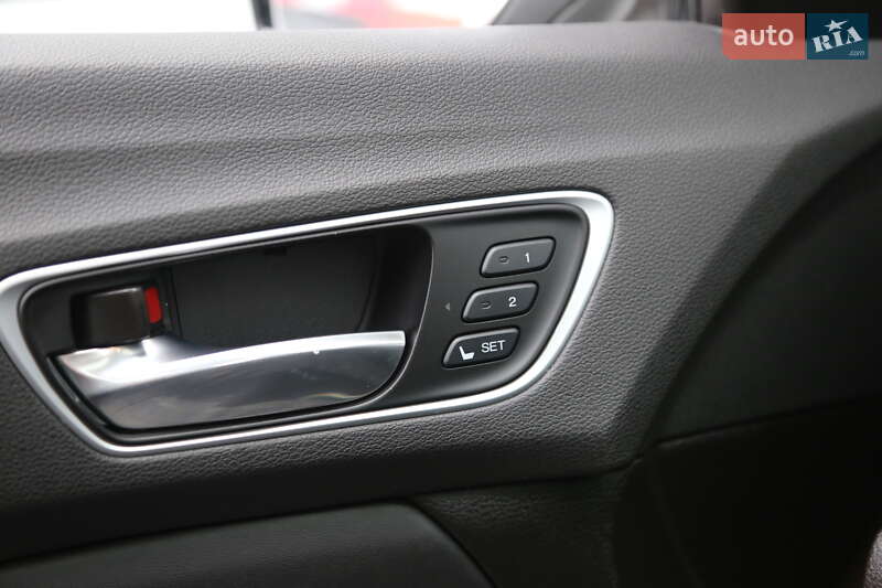 Седан Acura TLX 2019 в Киеве фото 24 Седан Acura TLX 2019 в Киеве