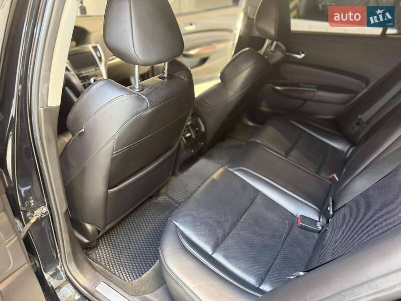 Седан Acura TLX 2015 в Києві