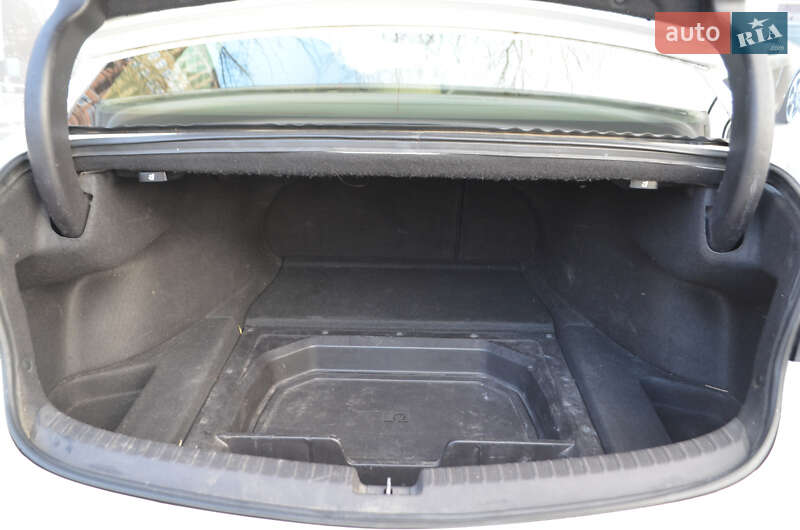 Седан Acura TLX 2015 в Києві