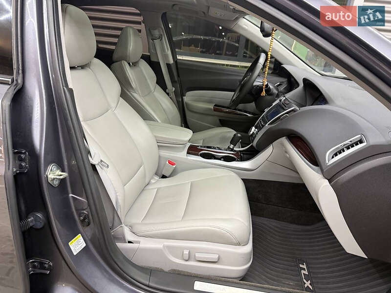 Седан Acura TLX 2017 в Києві