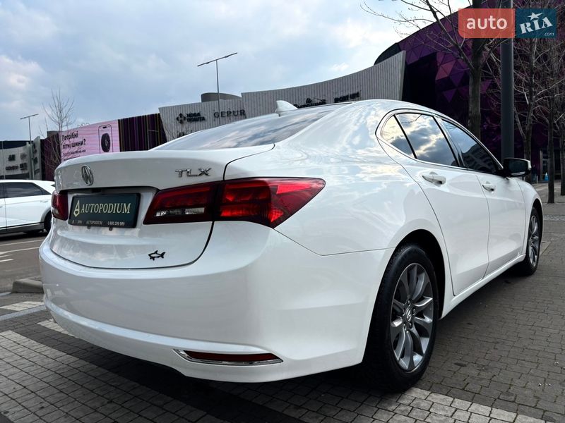 Седан Acura TLX 2015 в Киеве