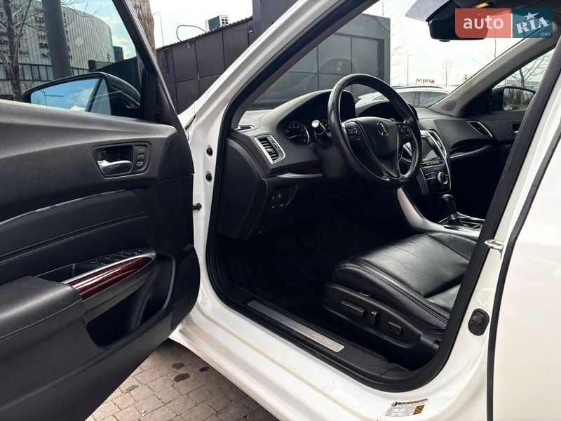 Седан Acura TLX 2015 в Киеве