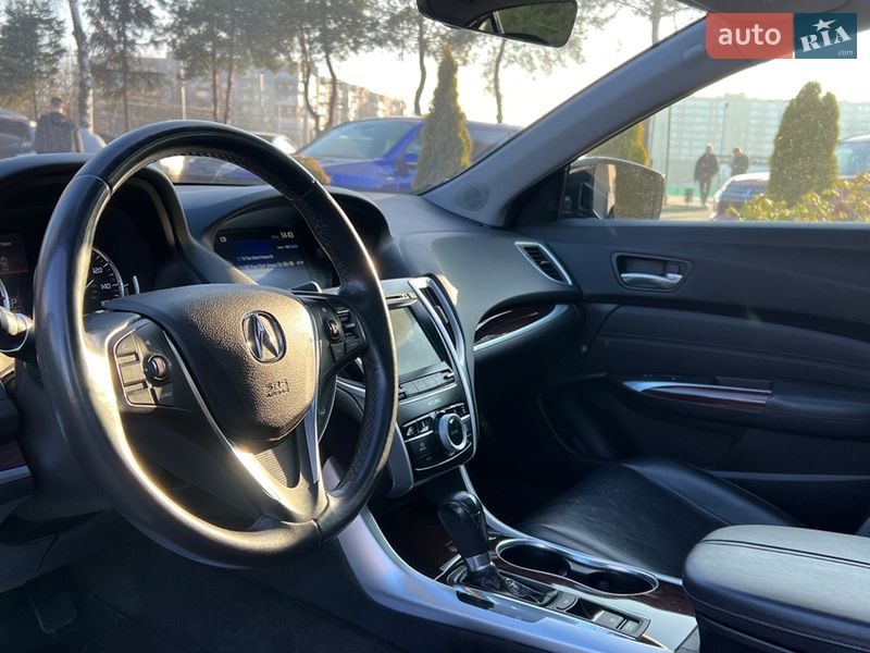 Седан Acura TLX 2015 в Львове