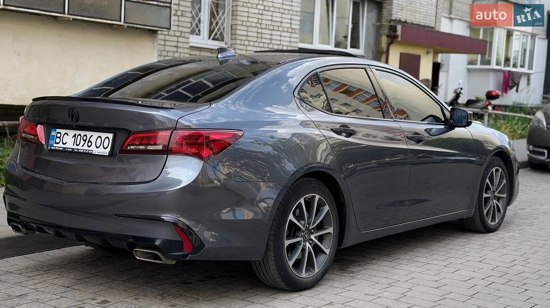 2018 Acura TLX - мініатюра 3