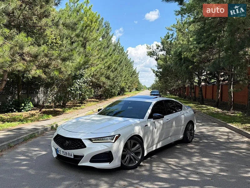 Acura TLX