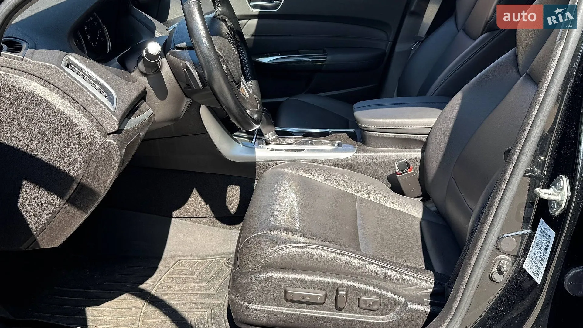 2020 Acura TLX - мініатюра 16