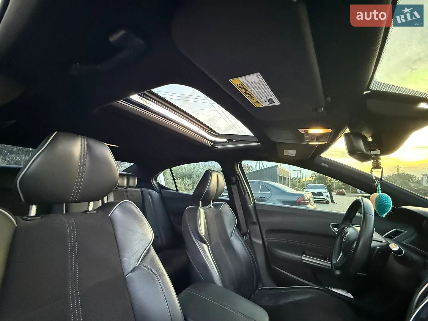 2017 Acura TLX - мініатюра 33