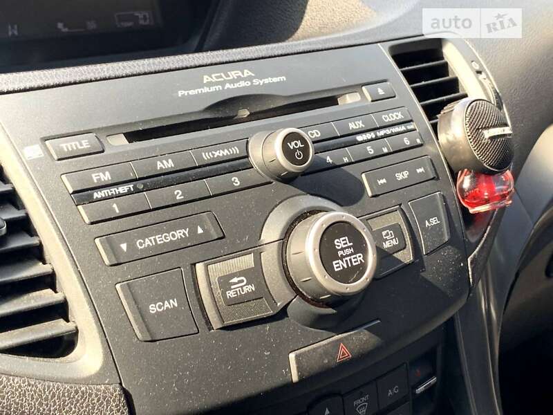 Седан Acura TSX 2010 в Львове