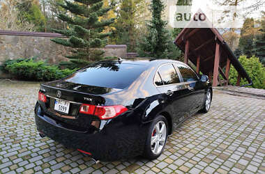 Седан Acura TSX 2011 в Рогатине