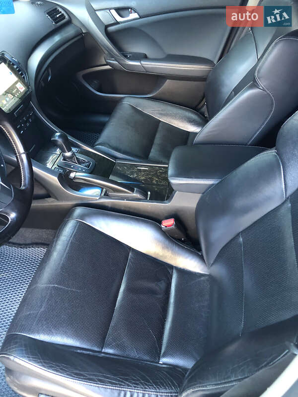 Седан Acura TSX 2011 в Вінниці