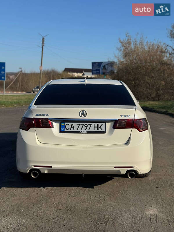 Седан Acura TSX 2011 в Черкасах