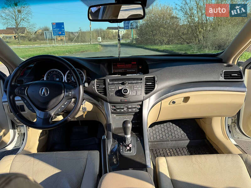 Седан Acura TSX 2011 в Черкасах