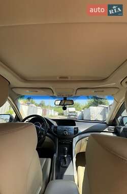 Седан Acura TSX 2010 в 