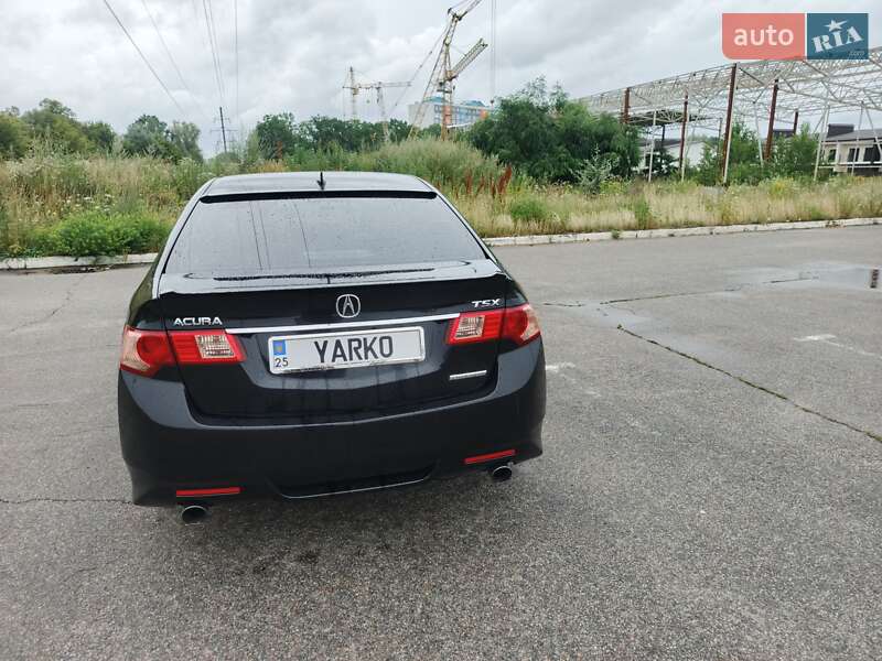Седан Acura TSX 2011 в Чернігові