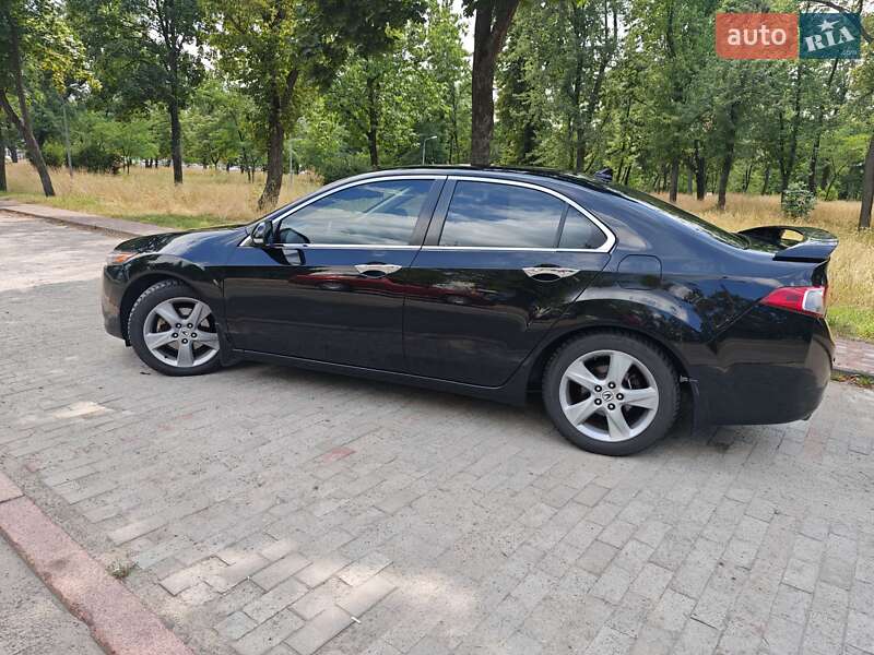 Седан Acura TSX 2008 в Киеве