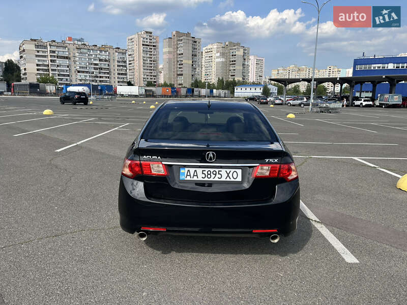 Седан Acura TSX 2013 в Києві