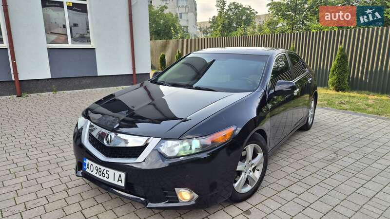 Седан Acura TSX 2011 в Львові