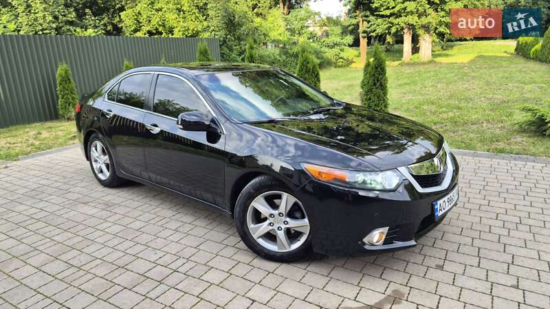 Седан Acura TSX 2011 в Львові