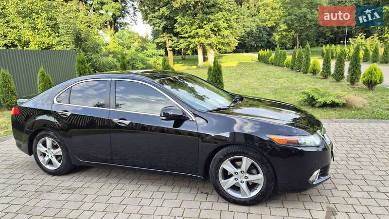 Седан Acura TSX 2011 в Львові
