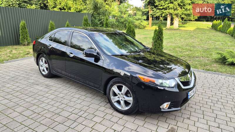 Седан Acura TSX 2011 в Львові