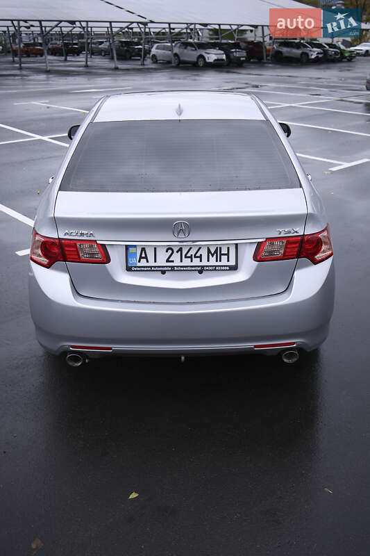 Седан Acura TSX 2013 в Киеве
