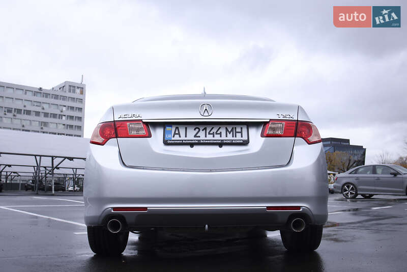 Седан Acura TSX 2013 в Киеве