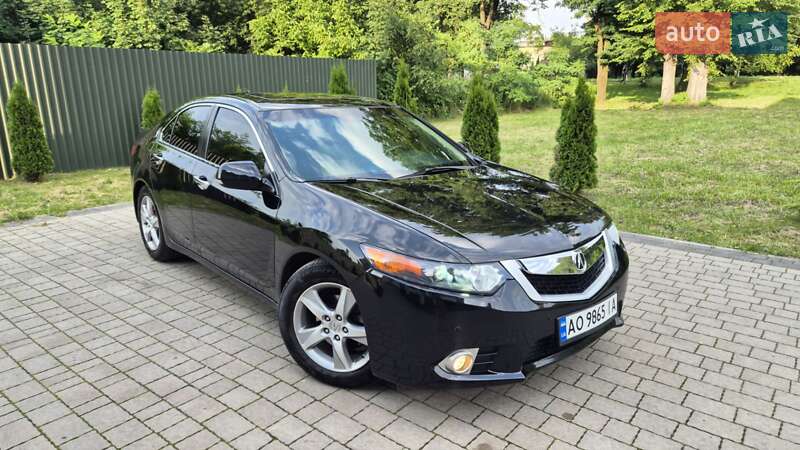 Седан Acura TSX 2011 в Львове
