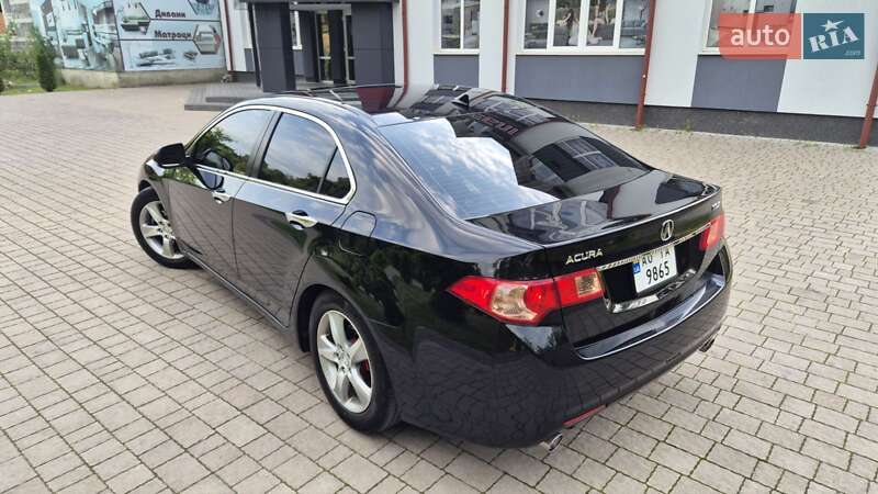 Седан Acura TSX 2011 в Львове