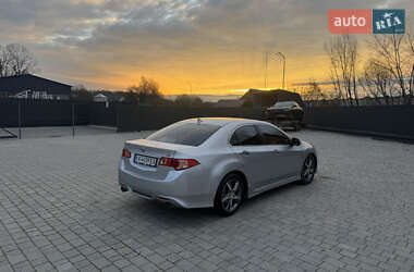 Седан Acura TSX 2013 в Львові