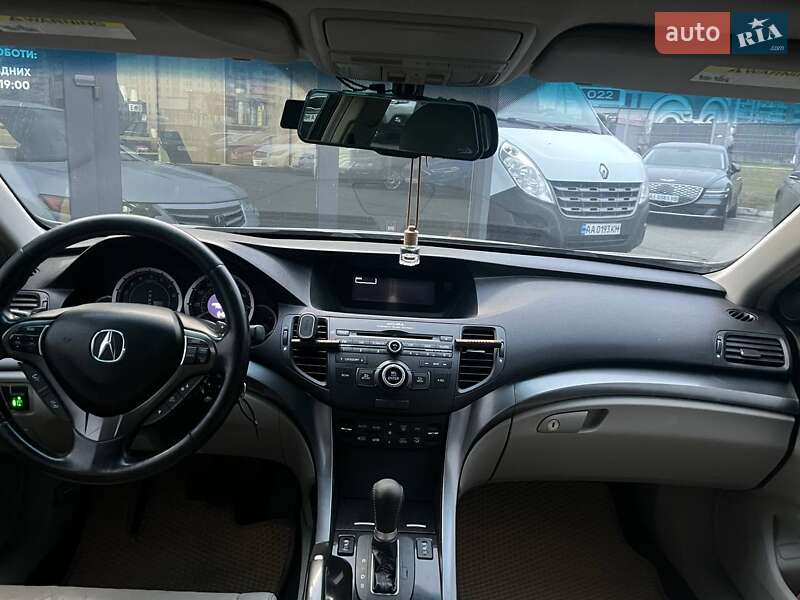 Седан Acura TSX 2013 в Киеве