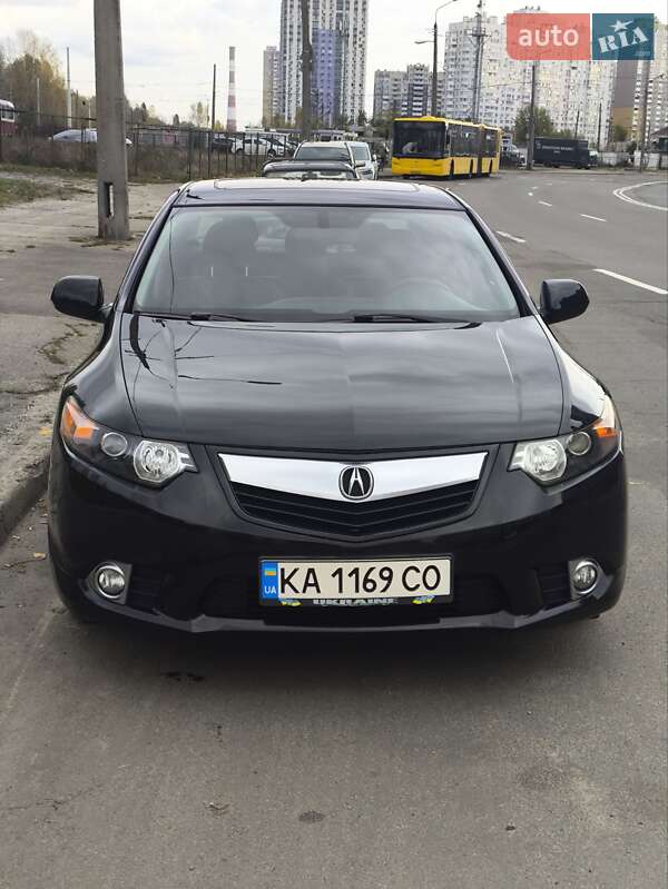 Седан Acura TSX 2013 в Києві